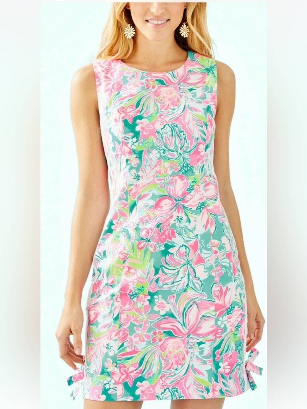 Lilly Pulitzer Mila Stretch Shift Dress in the "Hot on the Scene" print size 0